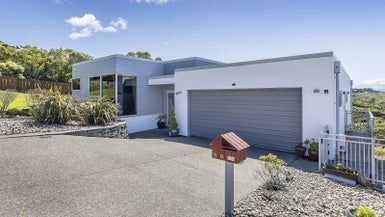  at 59 Tamworth Crescent, Newlands, Wellington
