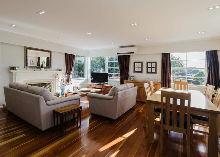  at 28 Caesars Place, Churton Park, Wellington