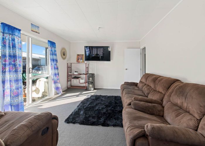  at 78 Burundi Avenue, Clendon Park, Manukau City, Auckland