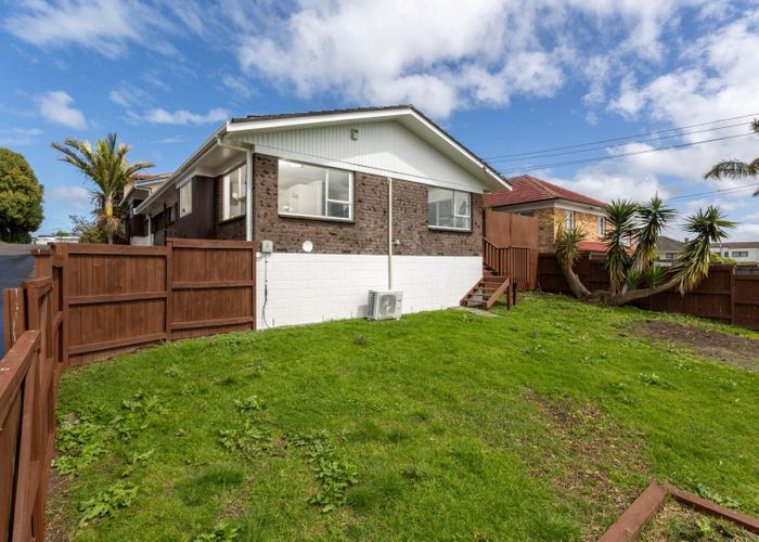  at 1/503 Richardson Road, Mount Roskill, Auckland
