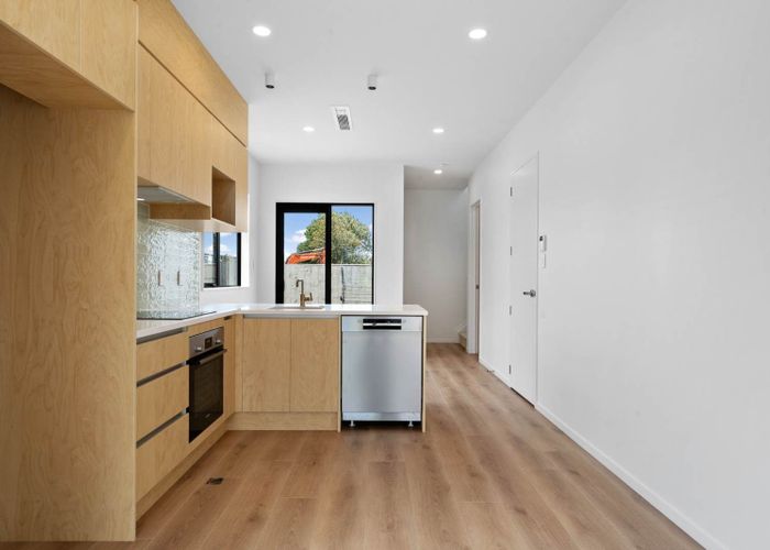  at 5 Sails Road, Hobsonville, Waitakere City, Auckland