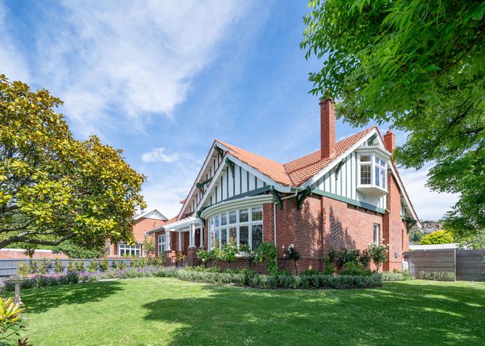  at 15 Ings Avenue, Saint Clair, Dunedin, Otago
