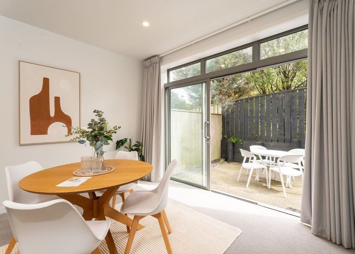  at 4/30 Monowai Road, Johnsonville, Wellington