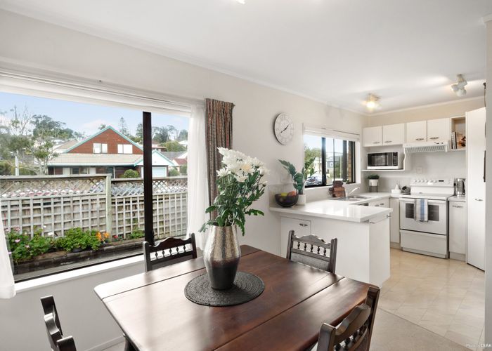  at 4/8 Lonsdale Street, Ellerslie, Auckland