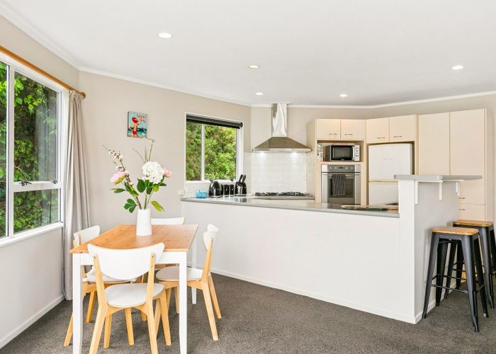  at 5 Erskine Close, Island Bay, Wellington, Wellington