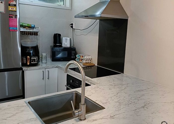  at 15/49 Esplanade Road, Mount Eden, Auckland City, Auckland