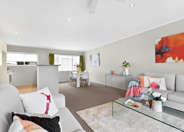  at 2/0 John Davis Road, Mount Roskill, Auckland