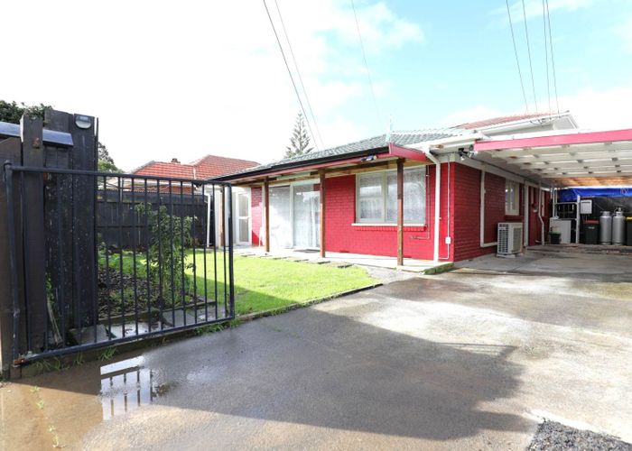  at 3/33 Cleek Road, Mangere, Manukau City, Auckland