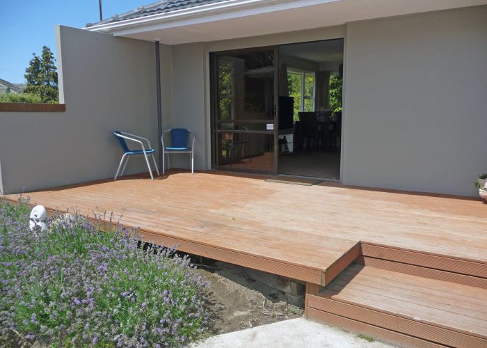 at 8 Besant Place, Avondale, Christchurch