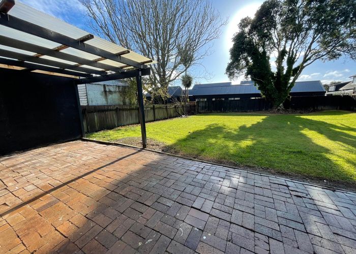  at 22 Tauhinu Rd, Greenhithe, North Shore City, Auckland