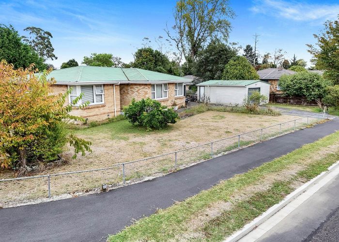  at 1 Keitha Place, Glenview, Hamilton, Waikato