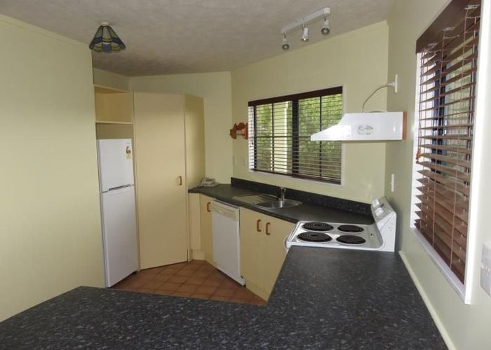  at 39B Kentwood Drive, Woodridge, Wellington, Wellington