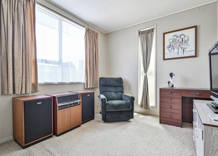  at 75 Sunderland Drive, Flaxmere, Hastings