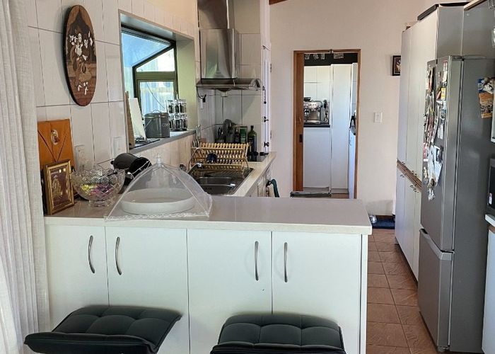  at New Lynn, Waitakere City, Auckland