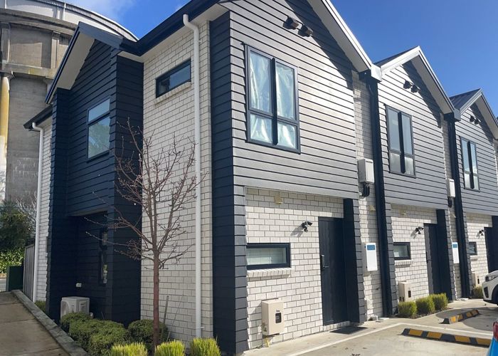  at 1/14 Ruakiwi Road, Hamilton Lake, Hamilton, Waikato