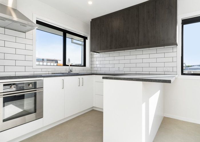  at 1/142 Hay Street, Bromley, Christchurch City, Canterbury