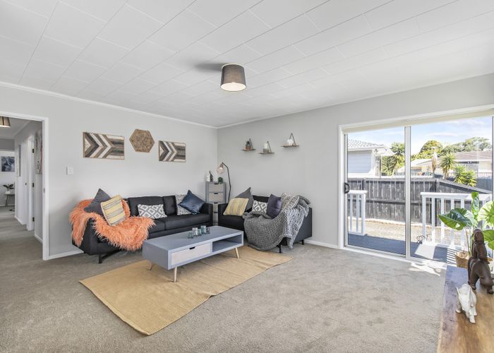  at 10 Misty Place, Papatoetoe, Auckland