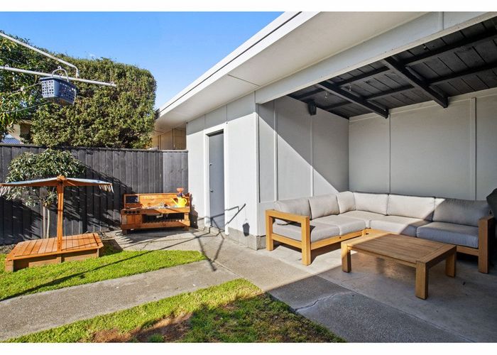  at 205 Centaurus Road, Saint Martins, Christchurch