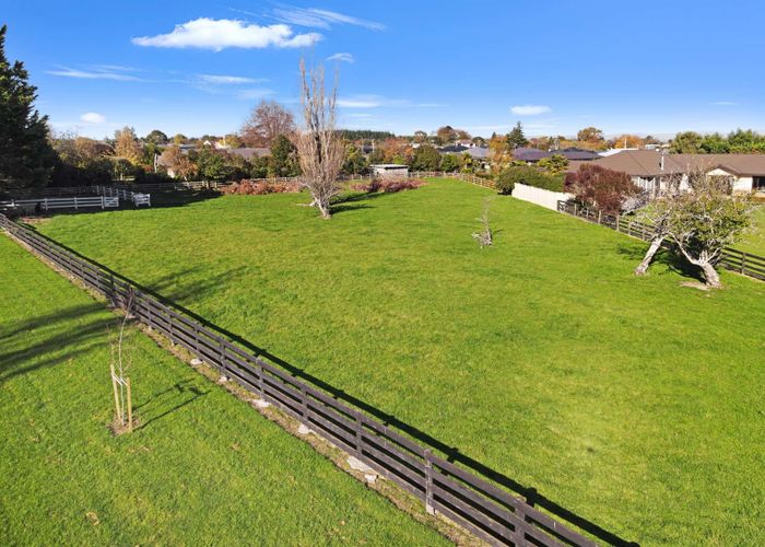  at 7B Sherwill Street East, Feilding, Manawatu, Manawatu / Whanganui