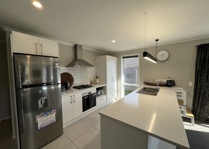  at 33 Tradewinds Drive, Whitby, Porirua, Wellington
