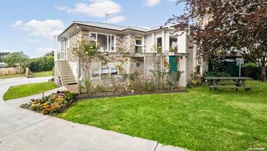  at 96 Colwill Road, Massey, Auckland