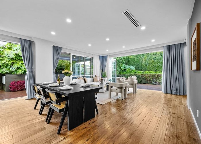  at 4B Hilton Close, Albany, North Shore City, Auckland