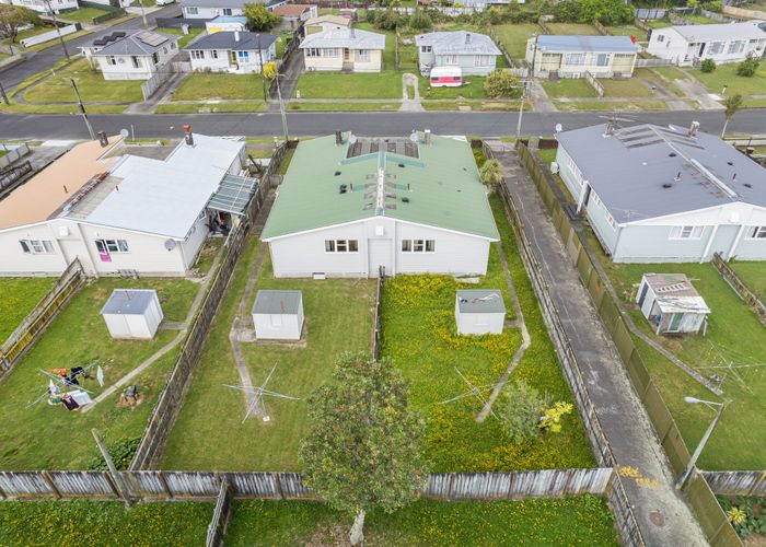  at 32/30 Delaney Drive, Stokes Valley, Lower Hutt