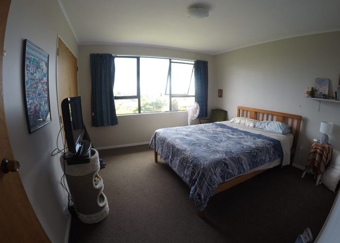  at 10 Pump Lane, Whitby, Porirua, Wellington