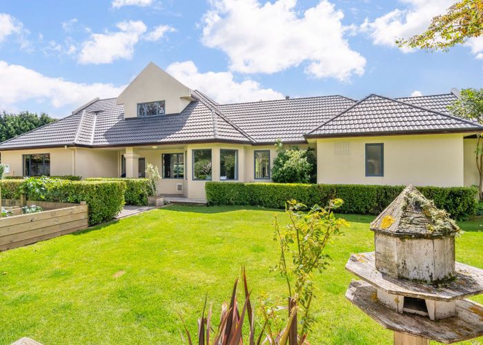  at 43 TVL Road, Blue Mountains, Upper Hutt, Wellington