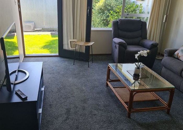  at 5/75 Hills Road, Edgeware, Christchurch