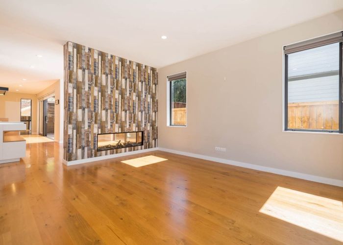  at 3 Shelby Place, Long Bay, North Shore City, Auckland