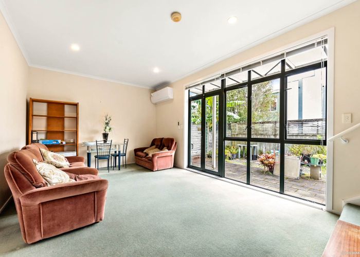  at 59/1 Ambrico Place, New Lynn, Auckland