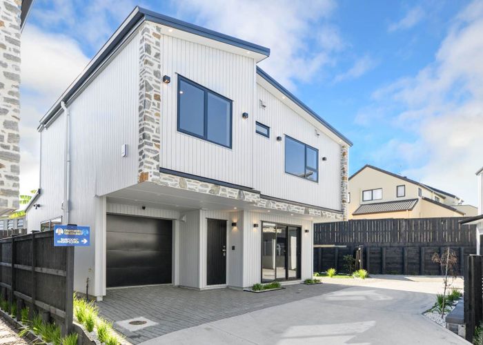  at 9D Addison Street, Blockhouse Bay, Auckland City, Auckland