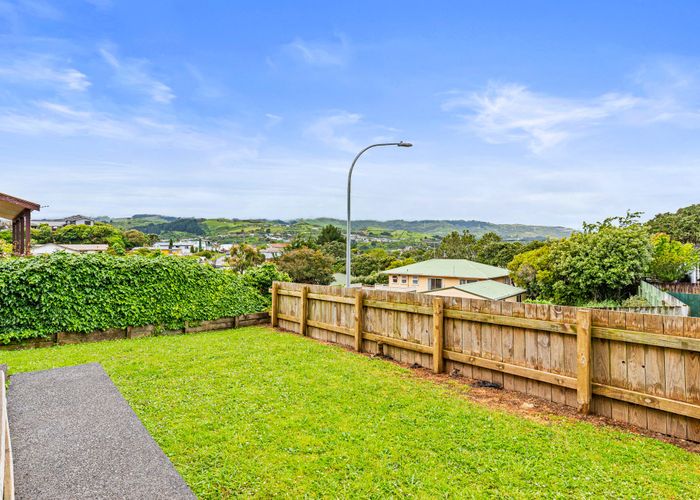  at 18 Forglen Place, Tawa, Wellington