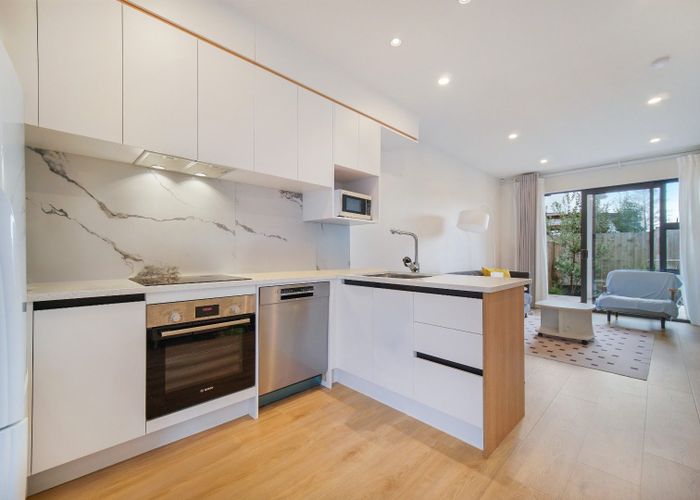  at 12G Shamrock Lane, Te Atatu Peninsula, Waitakere City, Auckland