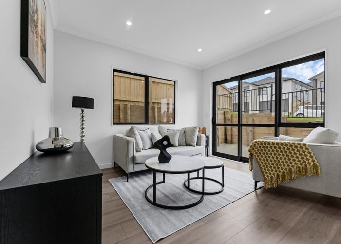  at 21 Hauhake Road, Flat Bush, Manukau City, Auckland