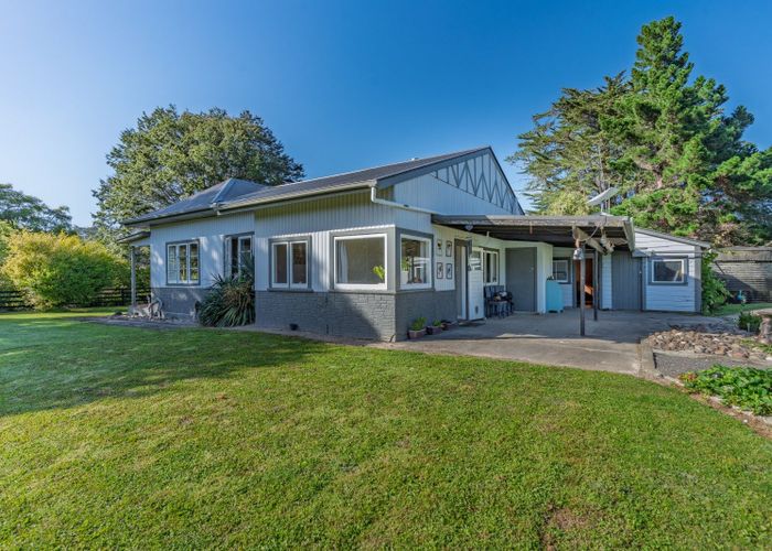  at 808 Pahiatua Pongaroa Road, Pahiatua, Tararua, Manawatu / Whanganui