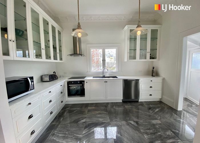  at 10 Moana Crescent, Musselburgh, Dunedin