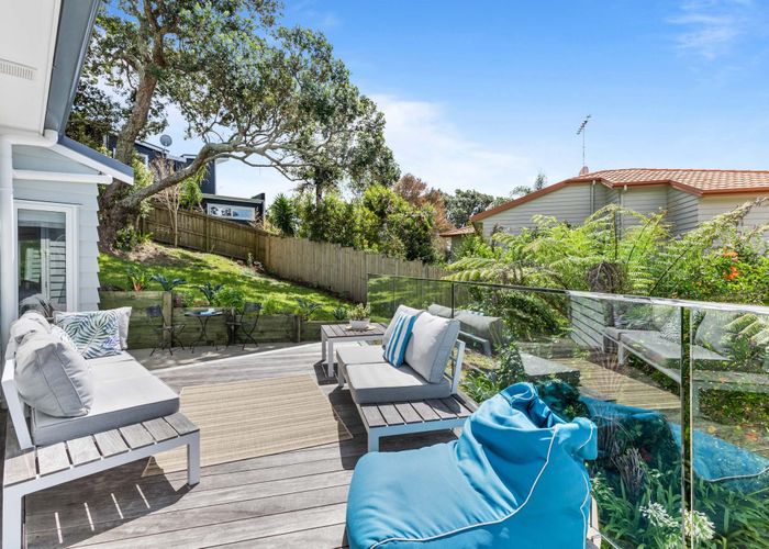 Free property data for 5 Whale Cove, Stanmore Bay, Whangaparaoa homes