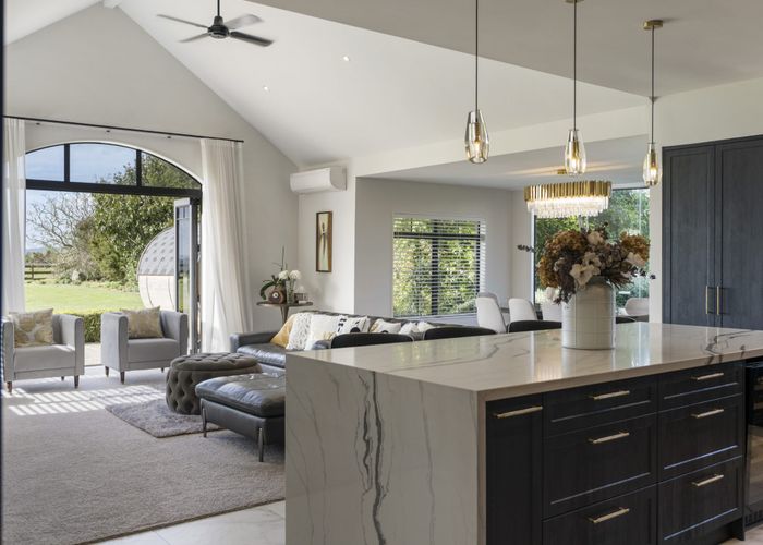  at 45 Amberfields Way, Runciman, Drury