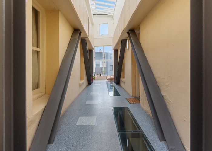  at 18/32 Cuba Street, Te Aro, Wellington
