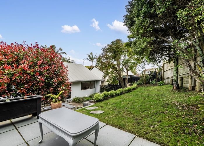  at 6B/18 Cranbrook Place, Glendowie, Auckland