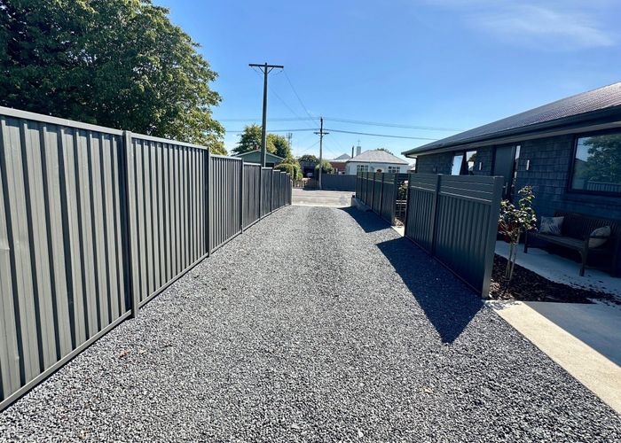  at 17b Lanark Street, Balclutha, Clutha, Otago