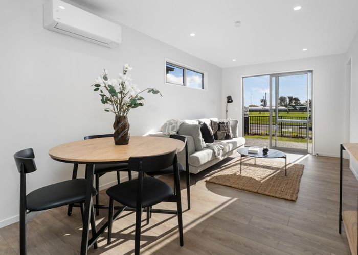 at 52 River Stone Drive, House 3 River Stone, Halswell, Christchurch City, Canterbury
