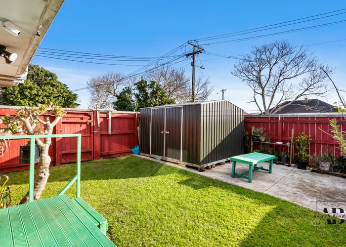  at 1/10 Margaret Road, Papatoetoe, Manukau City, Auckland