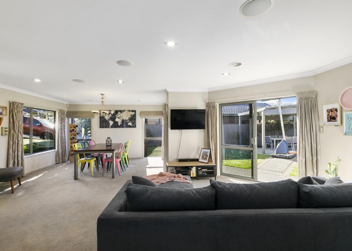  at 119 Kirton Drive, Riverstone Terraces, Upper Hutt
