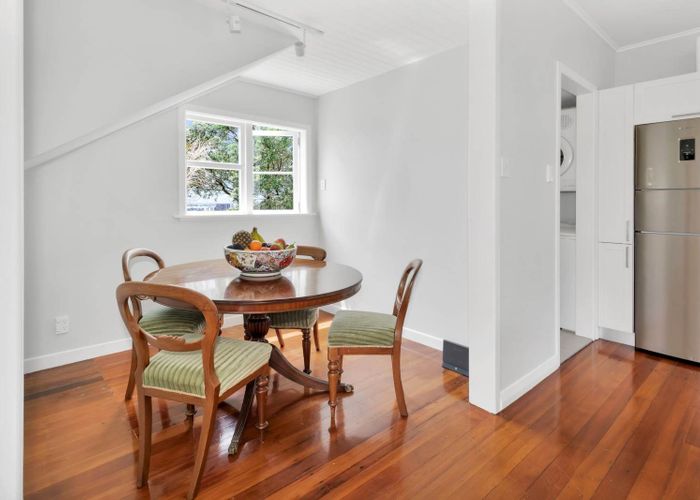 For rent 51 Te Kawa Road, Greenlane, Auckland City, Auckland homes