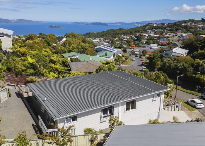  at 25 Wattle Grove, Maungaraki, Lower Hutt, Wellington