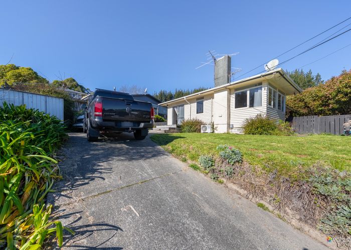  at 20 Norana Road, Maoribank, Upper Hutt