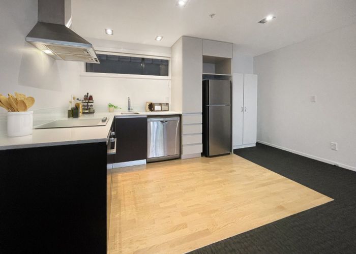  at N104/28 Torrens Terrace, Mount Cook, Wellington